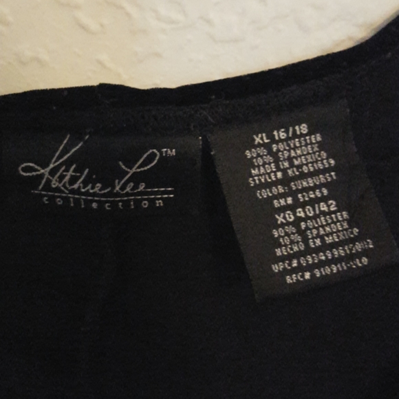 Kathie Lee dress - Picture 4 of 4